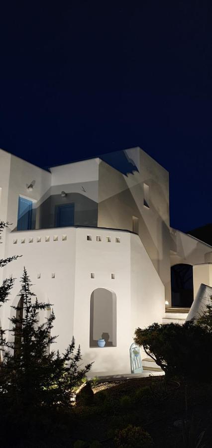 Sarakiniko Rooms Adamantas  Exterior photo